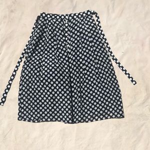 LouBen-- Black and white dotted skirt